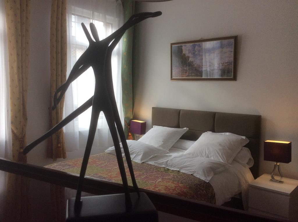 Chambres Et Table D'Hotes La Belle Lensoise Экстерьер фото