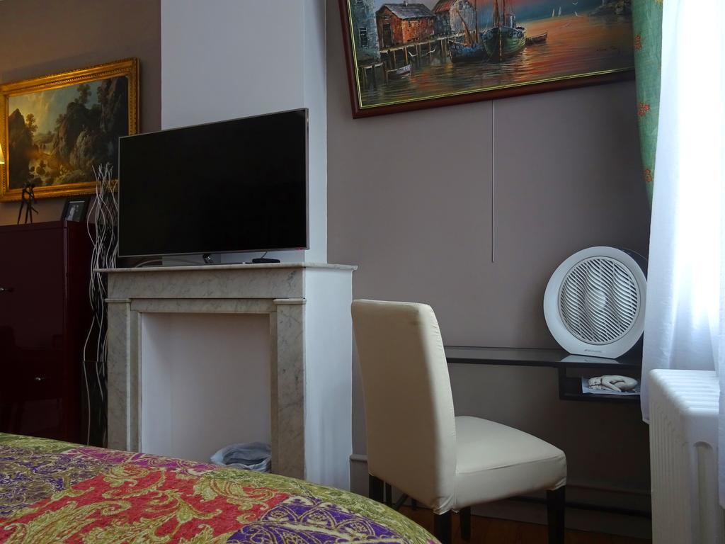 Chambres Et Table D'Hotes La Belle Lensoise Экстерьер фото
